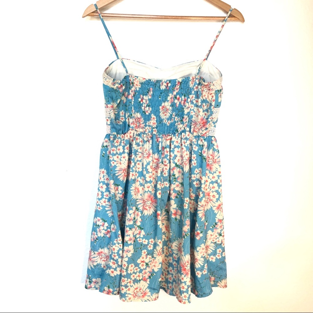 Three Pink Hearts Trixxi Floral Dress ~ Size Large - Picture 3 of 5